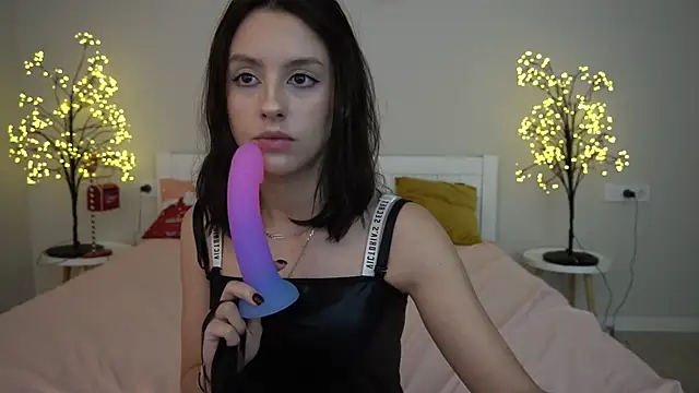 Snapshot of AnnaElys chatting on February 2025 11:31:01 AM AnnaElys online show from February 2025 11:31:01 AM