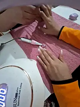 nonalona199999 online show from February 2025 05:07:02 PM