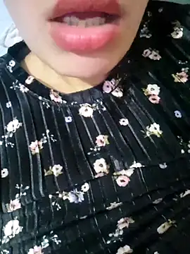 nonalona199999 online show from February 2025 09:12:01 PM