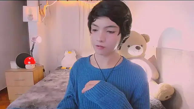 AllanYong18 online show from April 2026 06:53:02 AM