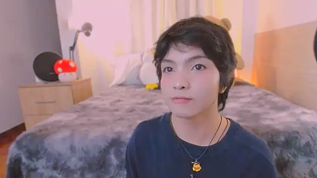 AllanYong18 online show from March 2026 04:15:02 AM