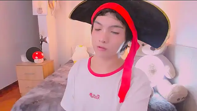 AllanYong18 online show from April 2026 05:14:02 AM