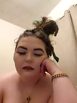 Snapshot of LitHippieBaby420 chatting on February 2025 05:29:01 PM LitHippieBaby420 online show from February 2025 05:29:01 PM