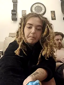 Snapshot of LitHippieBaby420 chatting on September 2025 06:14:01 PM LitHippieBaby420 online show from September 2025 06:14:01 PM