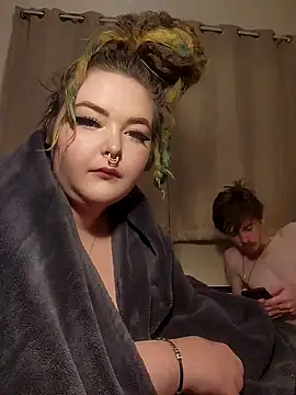 Snapshot of LitHippieBaby420 chatting on February 2025 11:46:02 PM LitHippieBaby420 online show from February 2025 11:46:02 PM