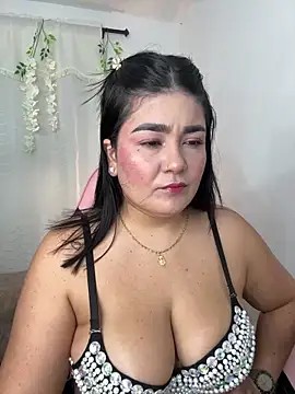 karla hotgirl online show from May 2026 12:03:02 AM