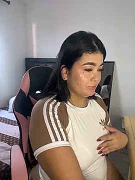 karla hotgirl online show from September 2025 08:14:02 PM