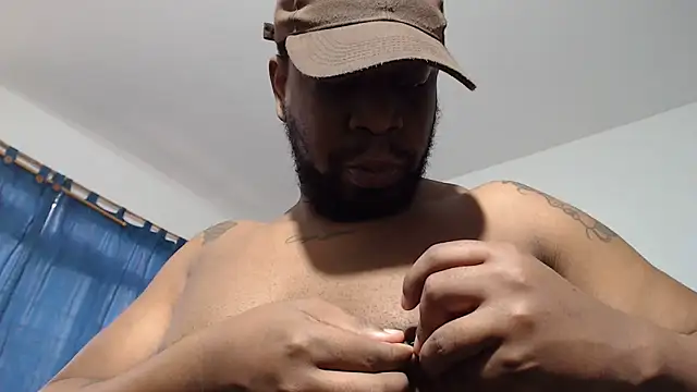 Snapshot of strong__anthony chatting on June 2026 09:30:02 PM strong anthony online show from June 2026 09:30:02 PM