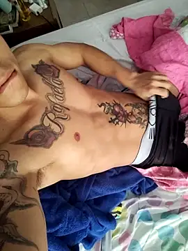 rey692 online show from February 2026 02:52:01 PM