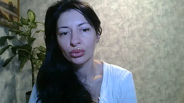 Snapshot of LissaBlossom chatting on June 2026 03:55:01 AM LissaBlossom online show from June 2026 03:55:01 AM