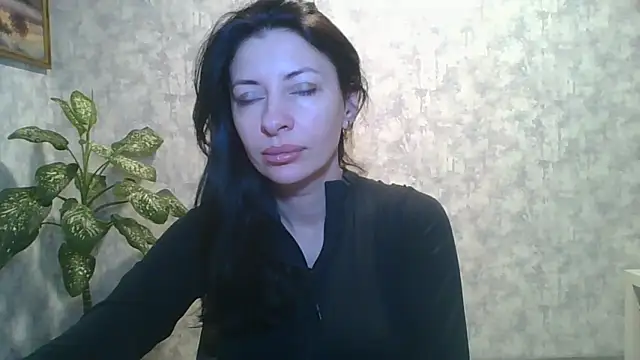 LissaBlossom online show from February 2026 03:57:02 AM