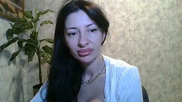 Snapshot of LissaBlossom chatting on June 2026 03:12:02 AM LissaBlossom online show from June 2026 03:12:02 AM