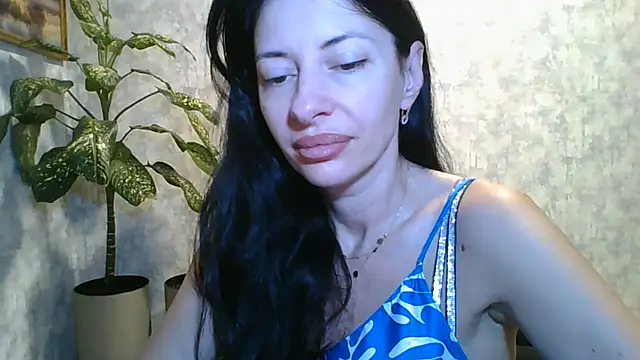 Snapshot of LissaBlossom chatting on July 2026 03:07:01 AM LissaBlossom online show from July 2026 03:07:01 AM