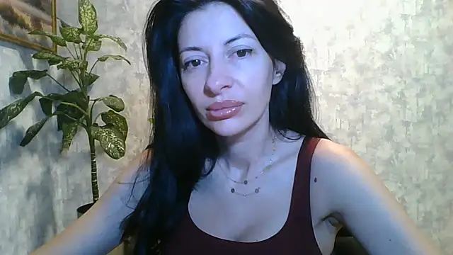 Snapshot of LissaBlossom chatting on June 2026 03:45:02 AM LissaBlossom online show from June 2026 03:45:02 AM