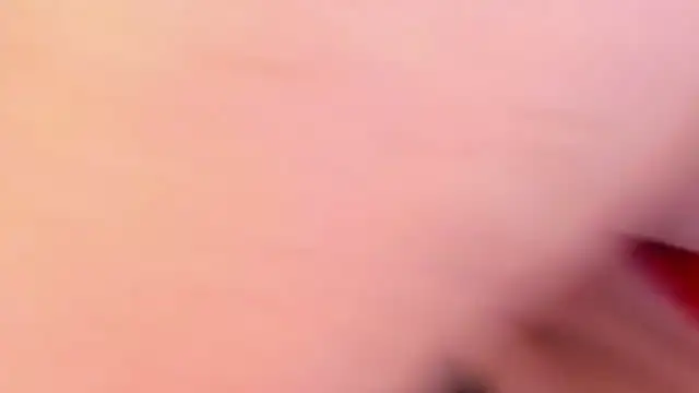 SarahGrays online show from November 2025 05:28:01 PM