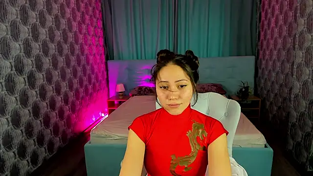 Snapshot of Bellalovesss chatting on February 2025 07:23:01 AM Bellalovesss online show from February 2025 07:23:01 AM