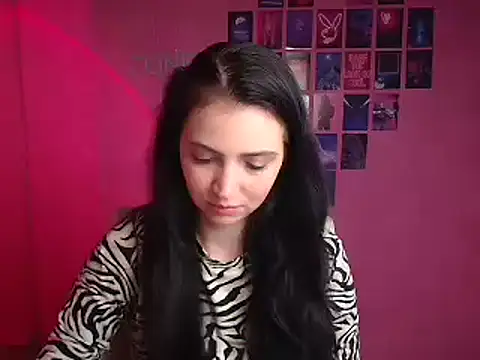 Amalia amor online show from December 2025 06:45:02 AM