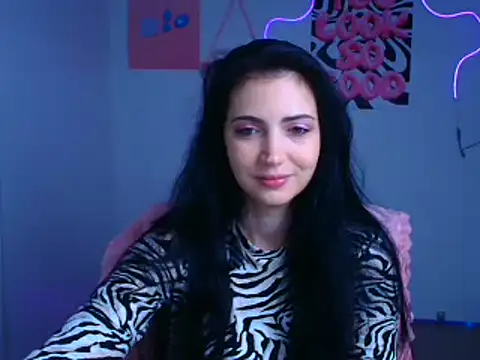 Amalia amor online show from October 2025 05:20:02 AM