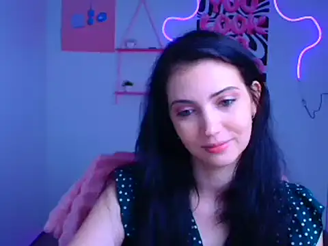 Amalia amor online show from October 2025 05:42:01 AM