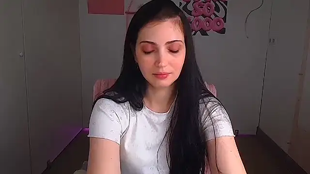 Amalia amor online show from May 2026 05:44:01 AM