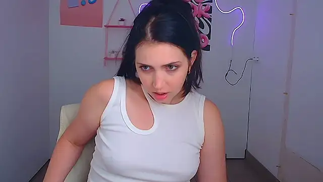 Amalia amor online show from July 2026 02:13:01 PM