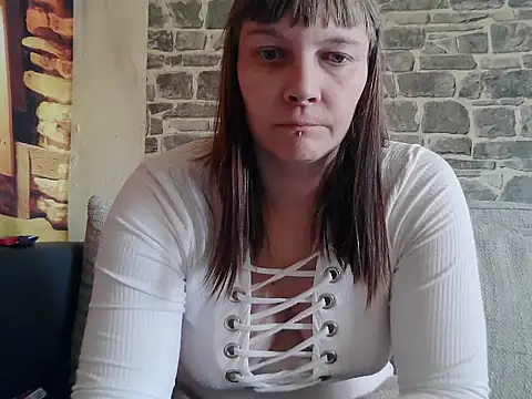 Snapshot of YviEngel87 chatting on February 2025 11:20:01 AM YviEngel87 online show from February 2025 11:20:01 AM