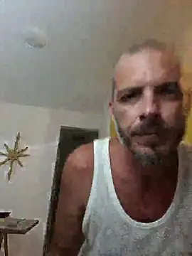 Snapshot of xtrppyx chatting on March 2025 05:55:02 AM xtrppyx online show from March 2025 05:55:02 AM