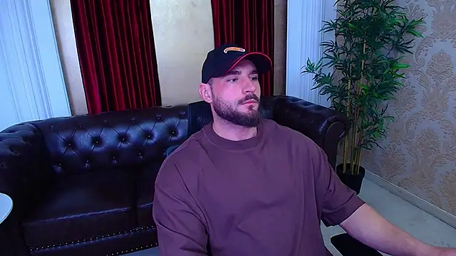 AdamJamesonn online show from November 2025 06:05:01 AM