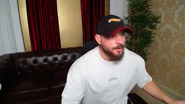 AdamJamesonn online show from November 2025 05:55:01 AM