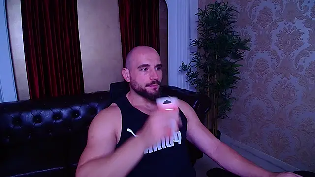 AdamJamesonn online show from September 2025 05:06:02 AM