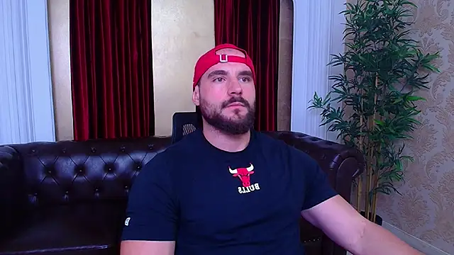 AdamJamesonn online show from September 2025 05:08:02 AM