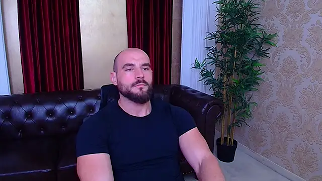 AdamJamesonn online show from September 2025 05:01:01 AM