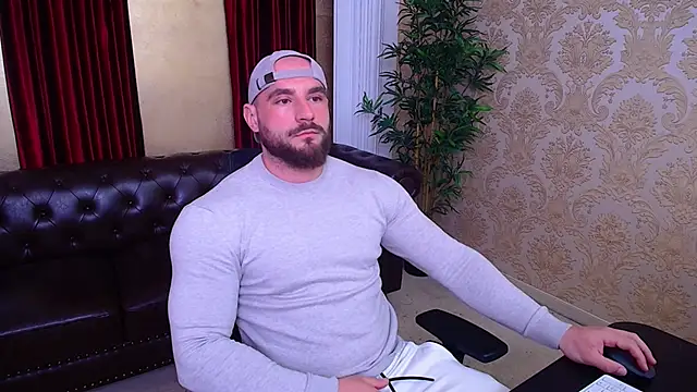 AdamJamesonn online show from April 2026 04:47:01 AM