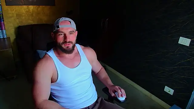 AdamJamesonn online show from May 2026 04:50:01 AM