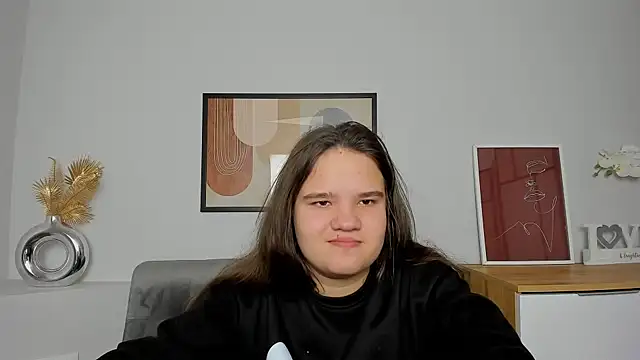AdeleCruz online show from March 2025 01:23:02 PM