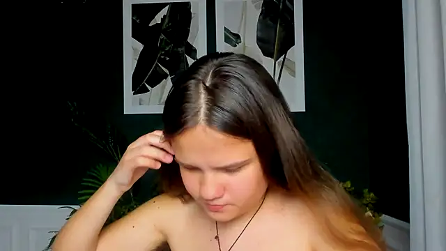 AdeleCruz online show from May 2026 12:09:02 PM