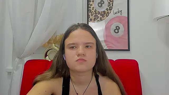 AdeleCruz online show from March 2026 01:05:01 PM