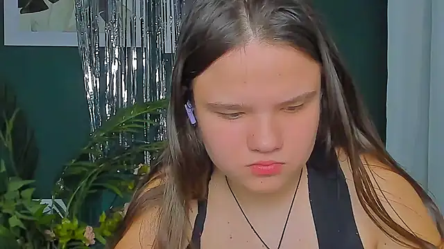 AdeleCruz online show from March 2026 01:14:01 PM