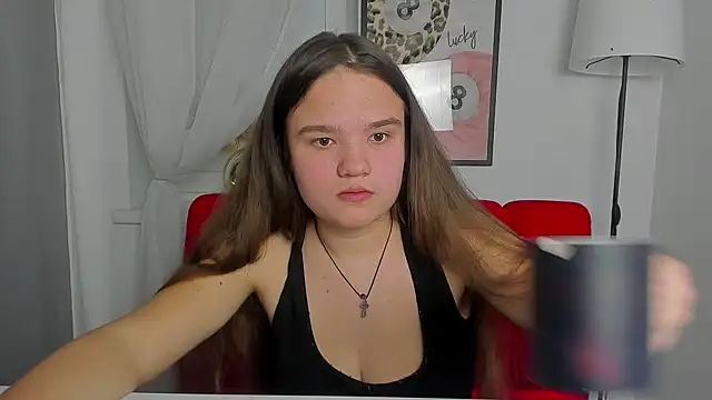 AdeleCruz online show from February 2026 01:12:01 PM