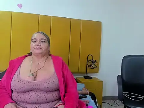 VickyBoobss online show from April 2026 07:18:01 PM