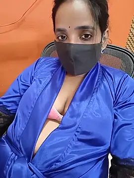 Snapshot of Lolitatamil chatting on June 2026 07:19:02 PM Lolitatamil online show from June 2026 07:19:02 PM