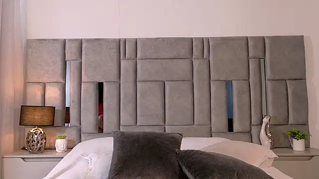 Karla Hudsson online show from January 2026 02:00:02 PM