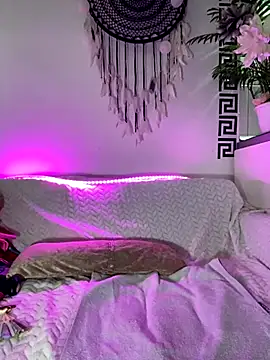 CheekyChels online show from September 2025 09:04:02 AM