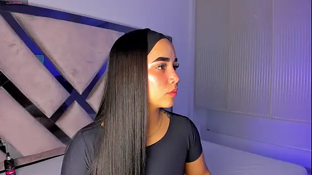 Snapshot of kathy_bakerr chatting on June 2026 01:05:02 PM kathy bakerr online show from June 2026 01:05:02 PM