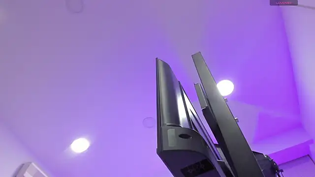 kathy bakerr online show from April 2026 01:13:01 PM