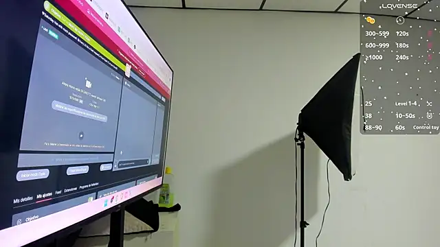 Snapshot of kathy_bakerr chatting on October 2025 01:35:02 PM kathy bakerr online show from October 2025 01:35:02 PM