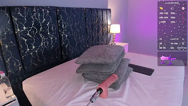 Snapshot of kathy_bakerr chatting on September 2025 05:47:02 PM kathy bakerr online show from September 2025 05:47:02 PM