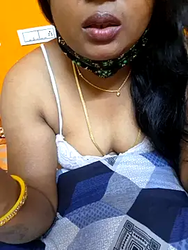 Snapshot of kanikasree chatting on February 2025 11:46:02 PM kanikasree online show from February 2025 11:46:02 PM