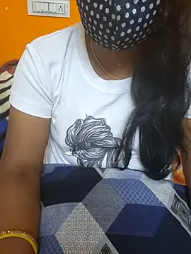 Snapshot of kanikasree chatting on February 2025 06:55:01 PM kanikasree online show from February 2025 06:55:01 PM
