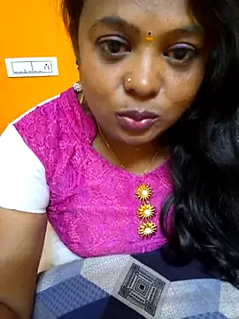Snapshot of kanikasree chatting on March 2025 08:06:02 PM kanikasree online show from March 2025 08:06:02 PM